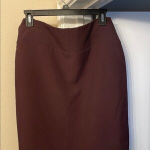 Elegant Burgundy Pencil Skirt